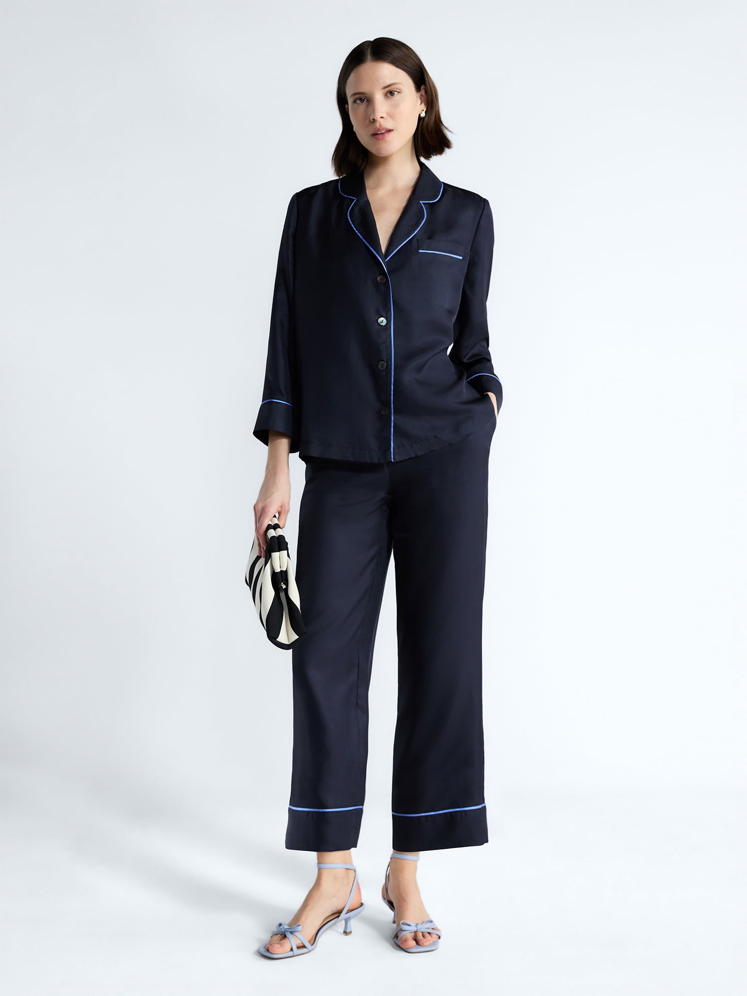 Free Assembly Women's and Women's Plus Silk Day Jama Shirt with Long Sleeves, Sizes XS-4X