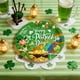 thumbnail image 4 of Vajilla desechable para fiestas con temática irlandesa del Día de San Patricio, con platos, servilletas y vasos de papel con estampado de tréboles, ideal para decoraciones navideñas., 4 of 6