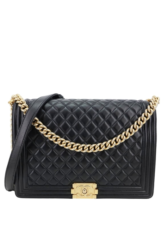 Pre-Owned Chanel Boy Flap Large Quilted Leather Crossbody Bag Black