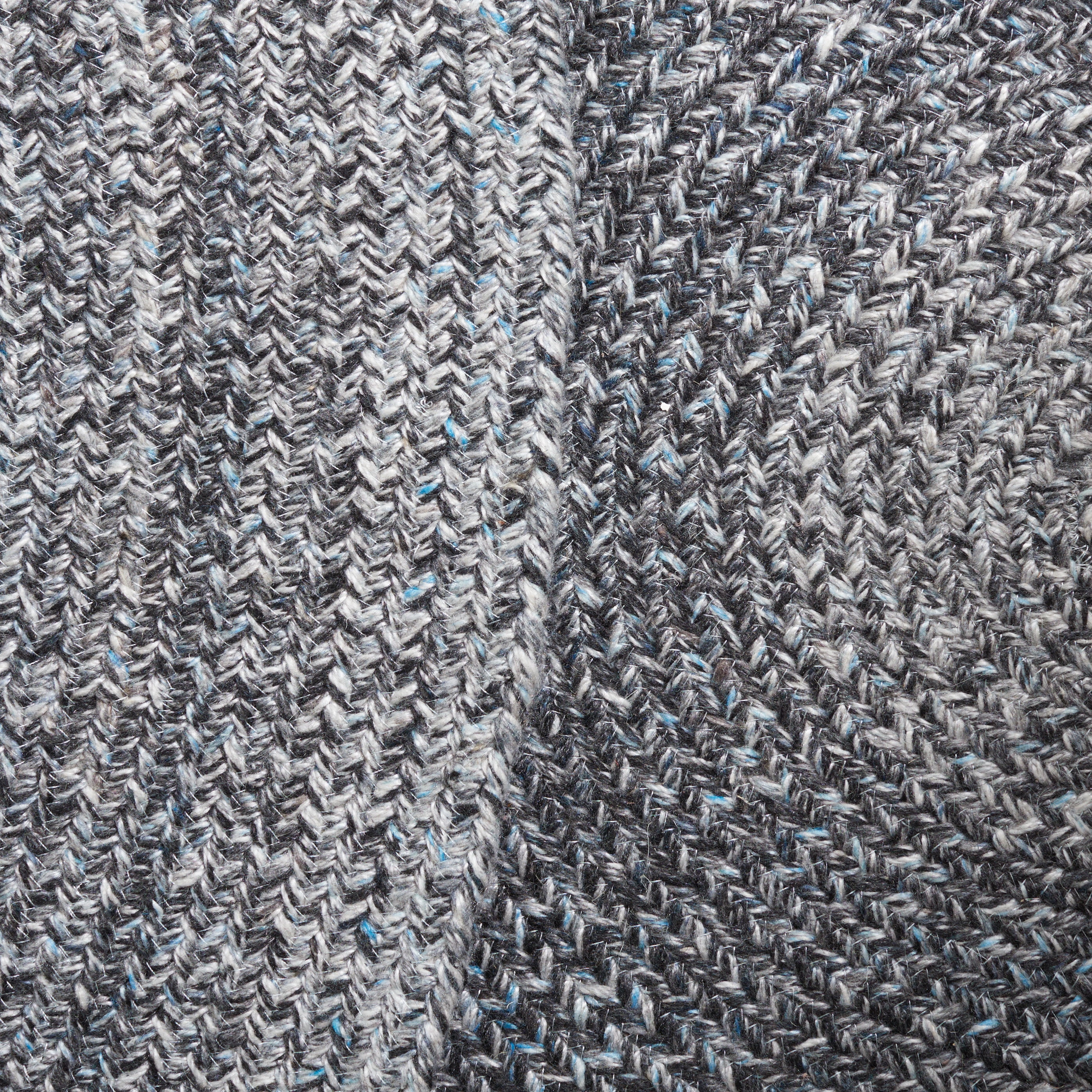 SAFAVIEH Braided Lyla Solid Polyester Reversible Area Rug, Dark Gray/Light Blue, 4' x 4' Round