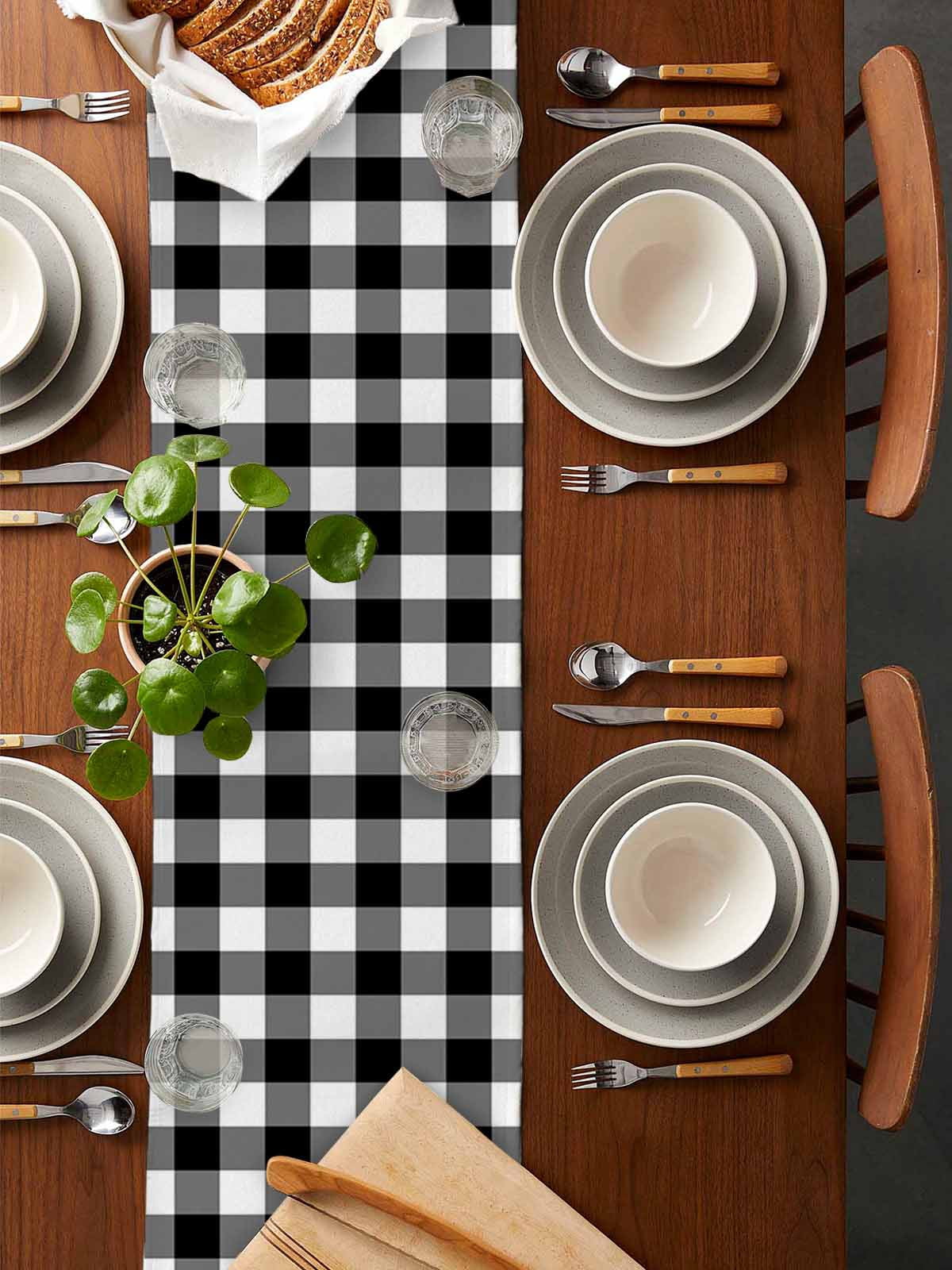 nqOlkjepod Black White Plaid Table Runner 70 Inches Long Farmhouse Dress Scarves, Gradient Geometric Buffalo Checkered Dining Tablerunner for Coffee Table/Kitchen Island/Party Décor, 13" x 70"