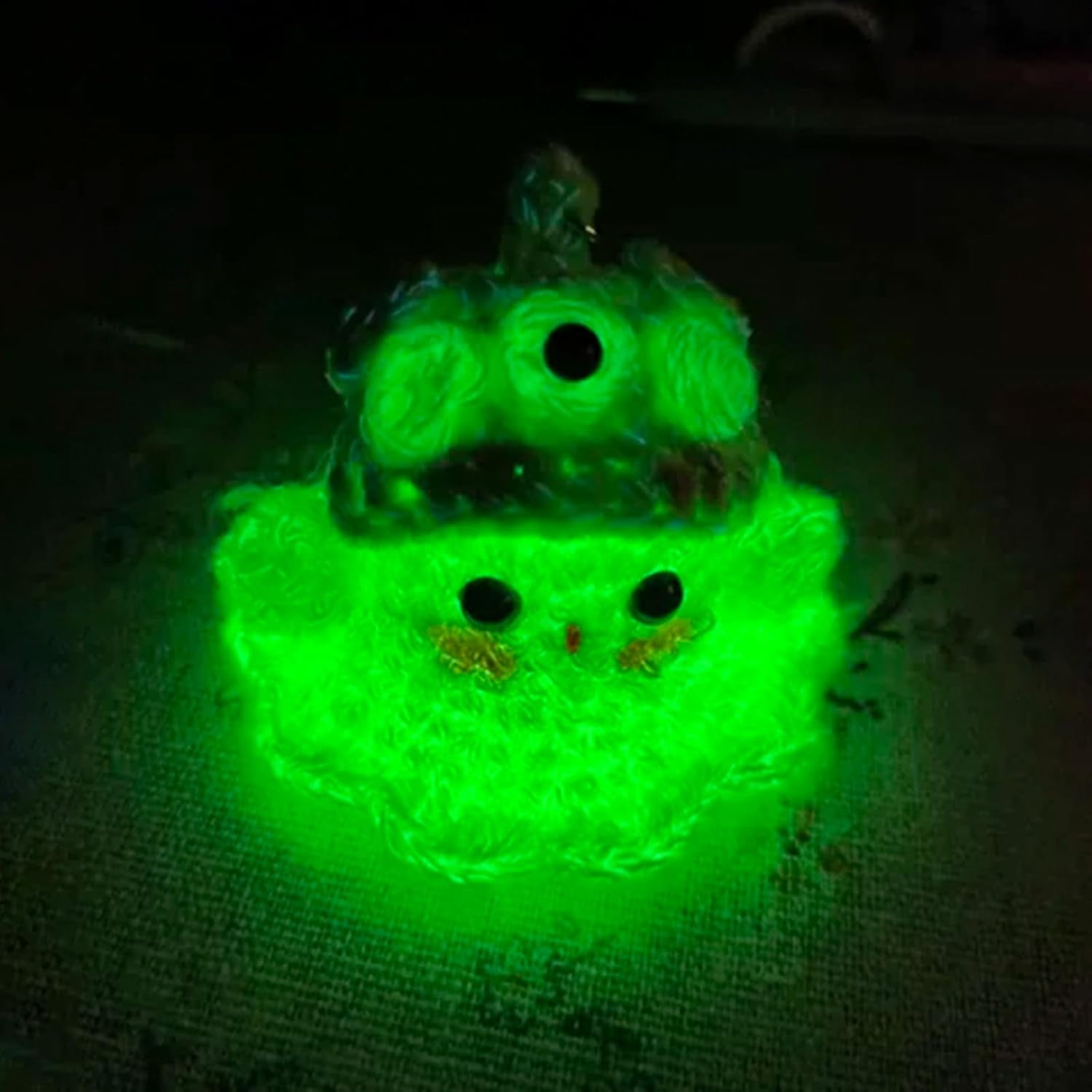 6PCS Glow in The Dark Chenille Yarn 70m/Roll for Crocheting DIY Handcrafts