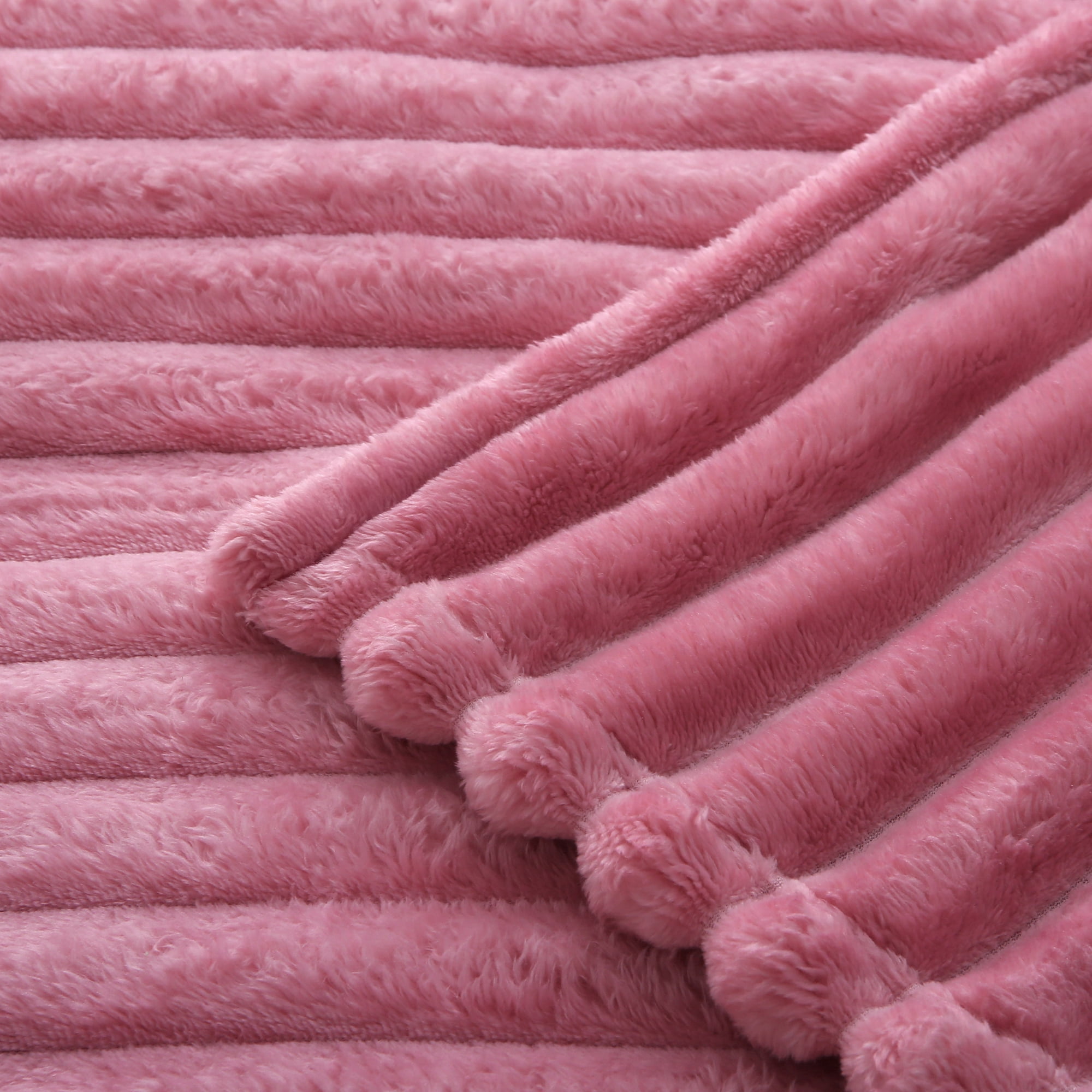Twin Size Fleece Blanket for Couch Bed - Super Soft Cozy Bed Blanket for Women,3D Striped Lightweight Blanket, All Seasons Flannel Blanket for Bed, 60x80 Inches, Pink