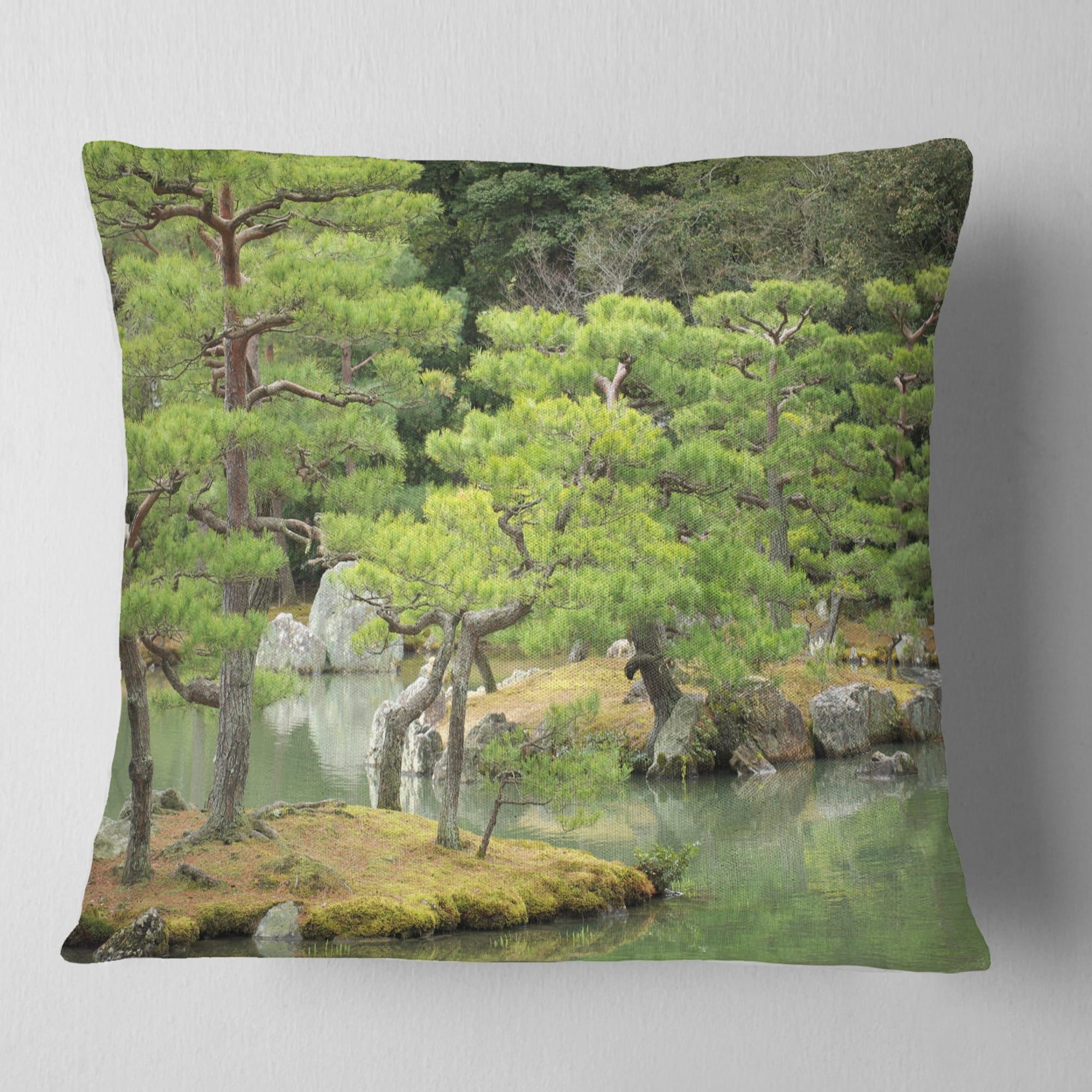 Designart Japanese Garden in Early Autumn - Landscape Photography Throw Pillow - 16x16