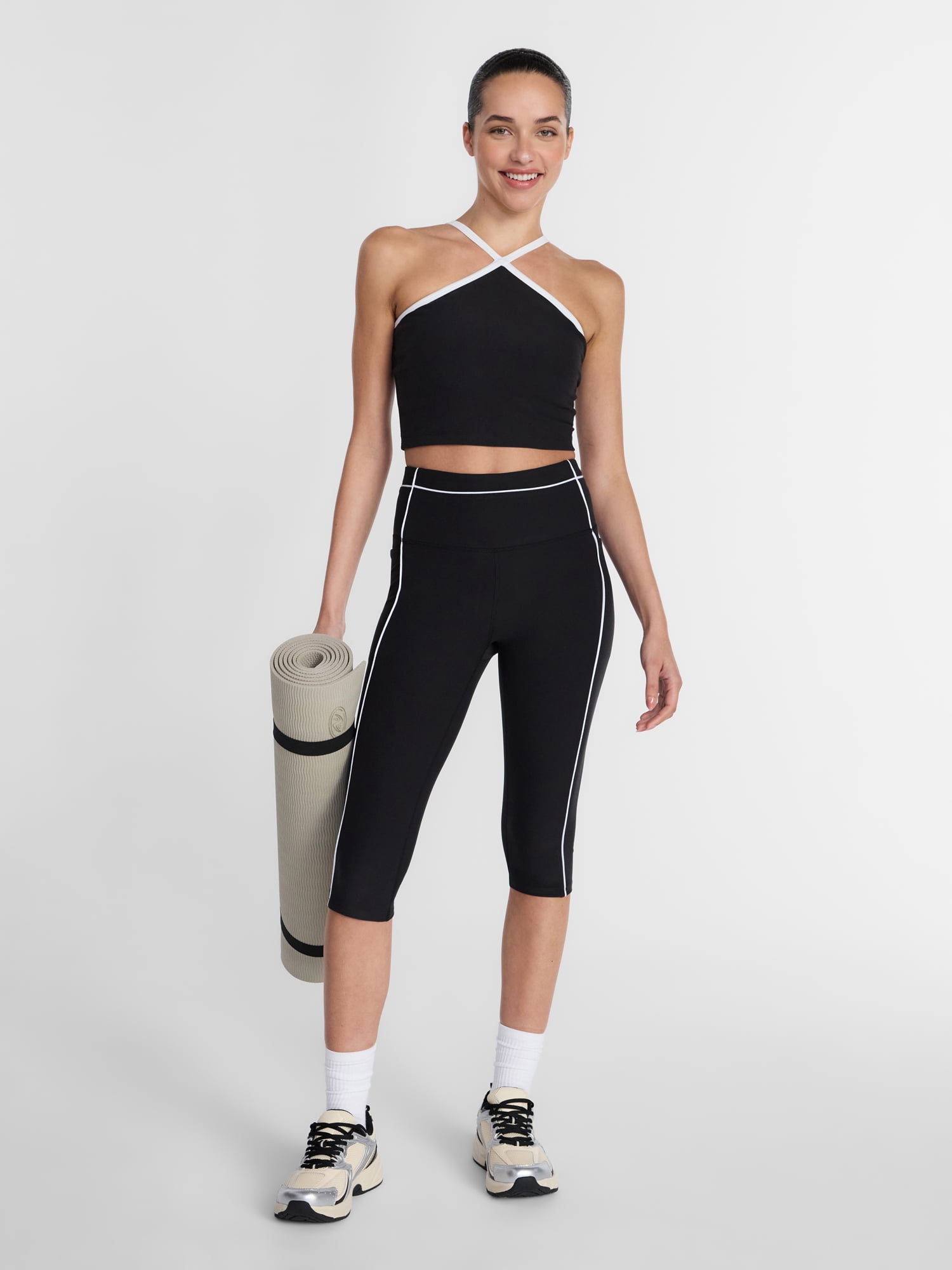 Athletic Works Women's and Women's Plus ButterCore Capris, Sizes XS-4X