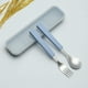 thumbnail image 3 of Juego de cubiertos para niños de 2 piezas, juego de vajilla para niños de acero inoxidable 18/10, juego de cubiertos de plata, cubiertos, utensilios de cena, cuchara, tenedor con estuche de viaje, 3 of 5