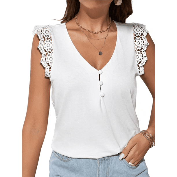 Camiseta de Mujer con Encaje de Guipur en Contraste y Medio Botón. Camiseta XXL
