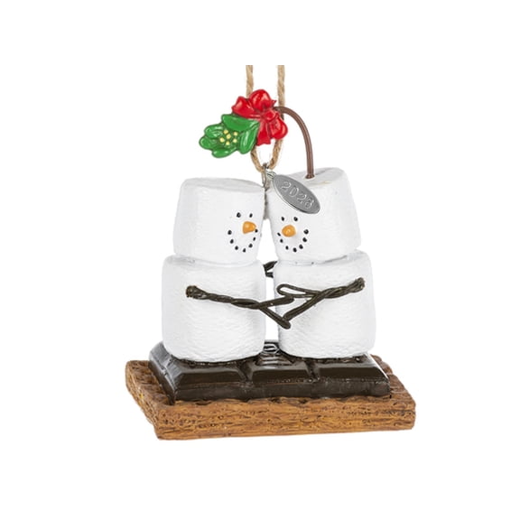 2026 Our First Christmas Ornament Smores Couple with Mistletoe, Wedding Ornament, Mr and Mrs, Kissing Couples First Christmas Smores Ornament in Gift Box