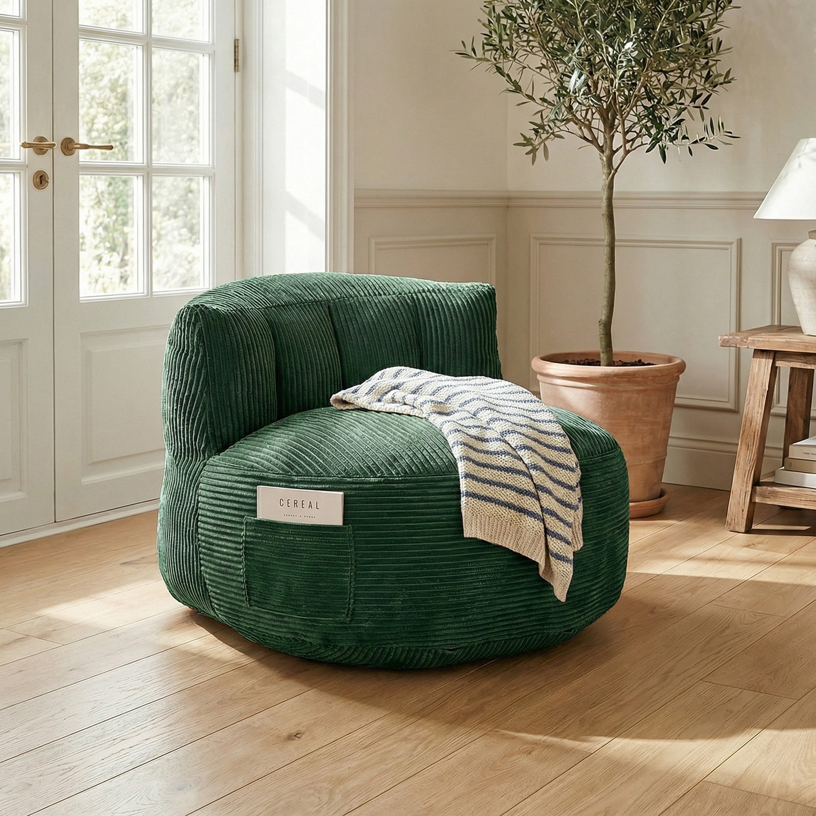 TOPCHANCES Large Bean Bag Chair for Adults, Crushed Foam Floor Chair with Storage Pocket & Carry Handle,  Indoor Lazy Lounger Sofa for Living Room Bedroom, Dark Green