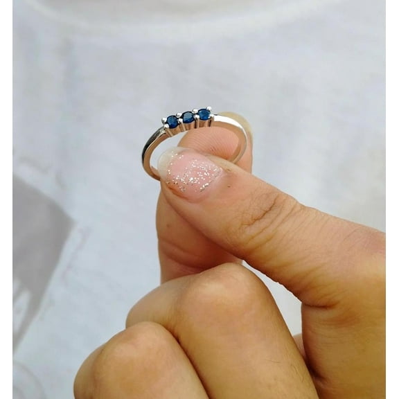 Blue Sapphire Ring, Solitaire Round Cut Silver Ring, Blue Gemstone Ring, Wedding Ring, Gift For Her , September Birthstone Ring, pinky ring