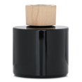 thumbnail image 3 of Reed Diffuser Eight y Bob Sagaponack The Hamptons, 200 ml, 3 of 4
