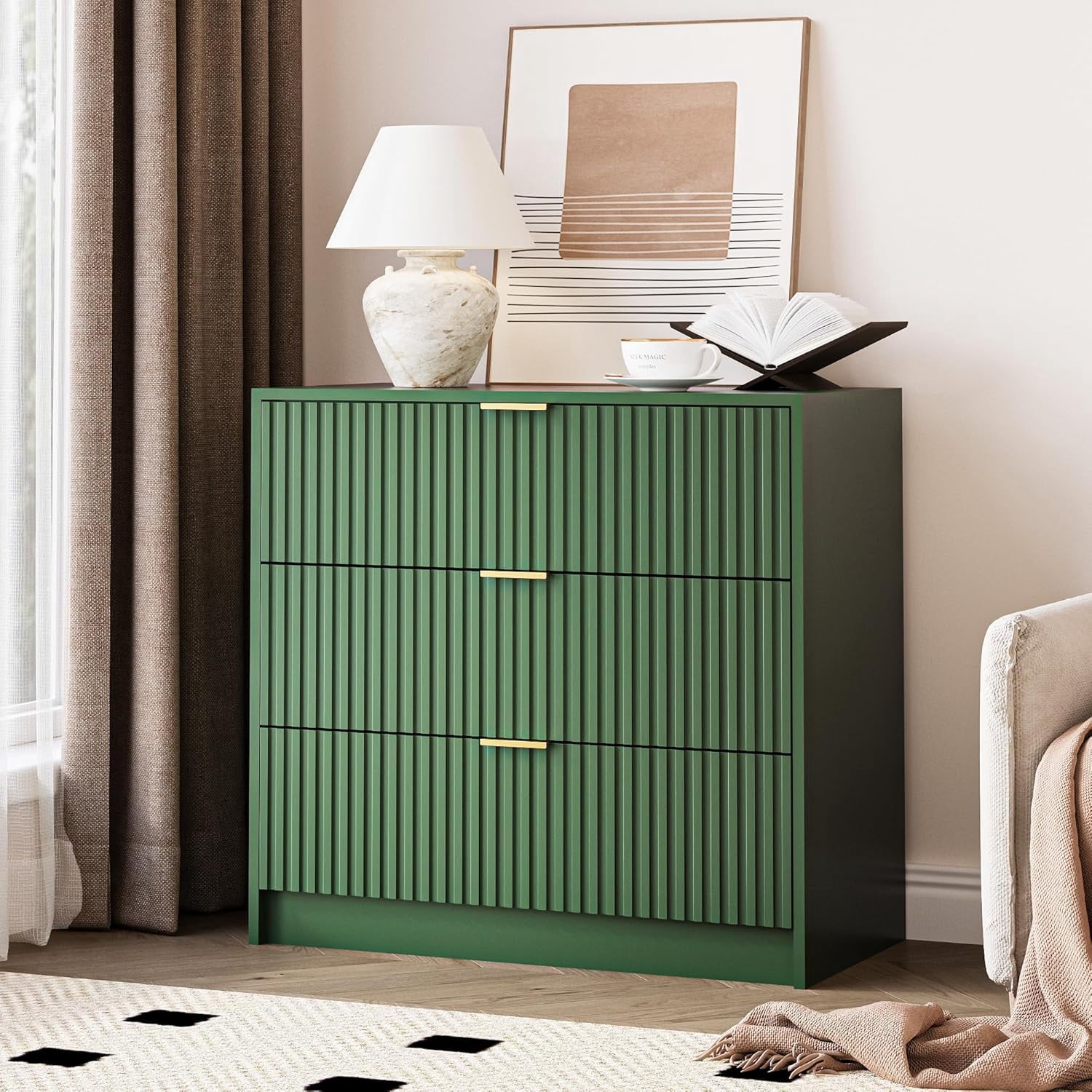 FURNIWAY 3 Drawer Fluted Dresser, 32 Inch Wide Nightstand with Large Drawer, 3 Drawer End Table for Bedroom, Living Rooms, Offices and Entryways,Green