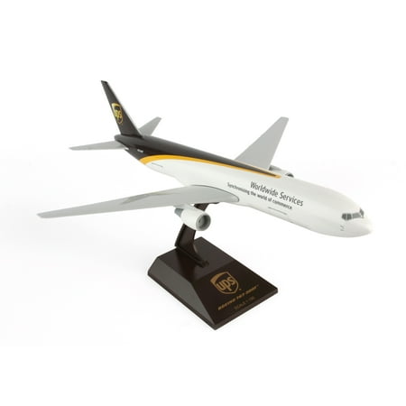 Skymarks UPS 767-300 1/150 Model Airplane