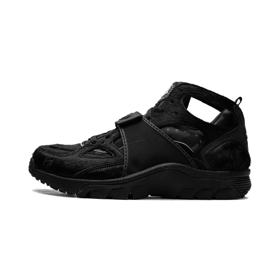 NIKE MENS Trainer Huarache "Corteiz - Black Poney" FQ8793 003 FQ8793 003 from Stadium Goods
