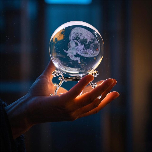 weibbin Engraved Decorative Crystal Sphere Decorative Quartz Glass Ball, Model Astronomy Sphere, Paperweight Crystal Display Sculpture Home Decor Crafts for Kids Friends