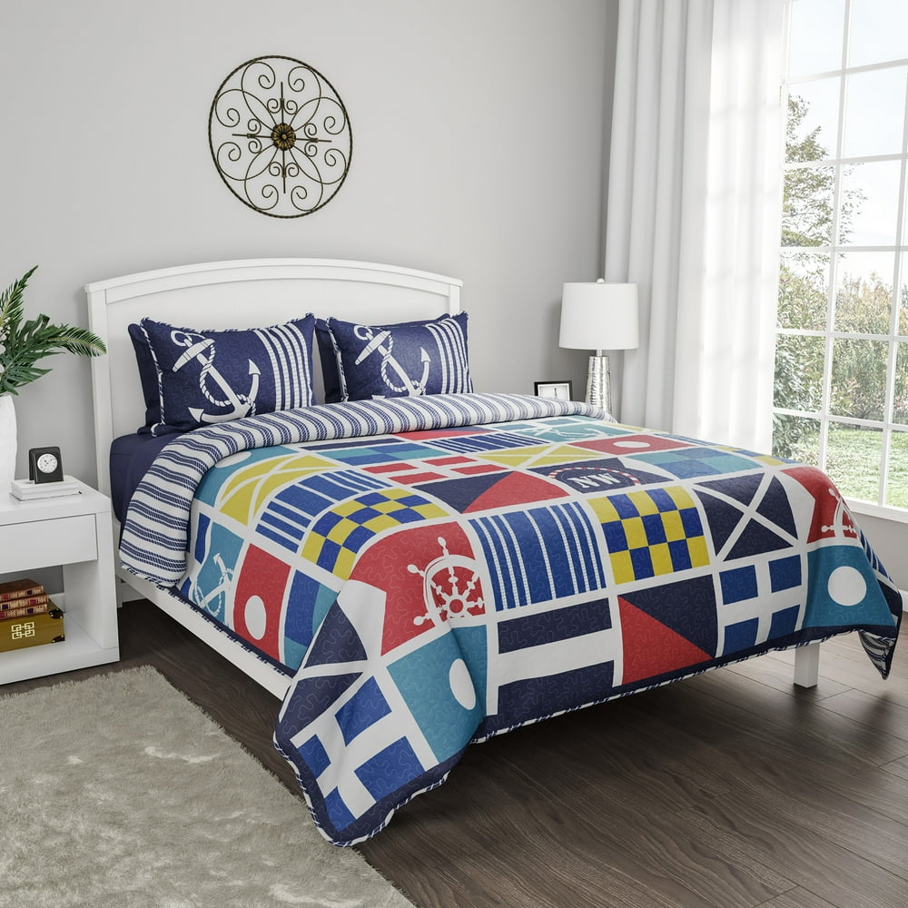 Quilt Bedspread Set with Exclusive Mariner Design 2 Piece Twin XL Set