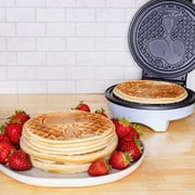 Uncanny Brands Peanuts Snoopy Waffle Maker