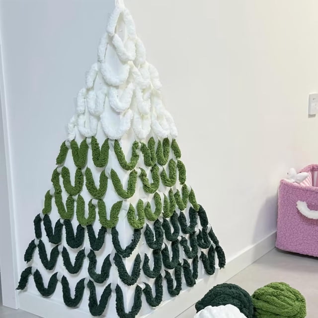 Lekihaqq Super Chunky Yarn Christmas Tree DIY Craft Kit Premium Heavy Duty Corner Holiday Decoration Handmade Festive Ornament Making Supplies