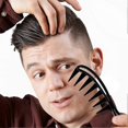 thumbnail image 4 of KAIYANG Peine de dientes anchos para hombres, peine antiestático para peinar, herramientas de peluquería para hombres, 2 piezas, 4 of 5