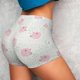 thumbnail image 4 of Balery Cute Pigs Pantalones cortos de entrenamiento estampados para mujer, sin costuras, ajustados, para gimnasio, yoga, correr, deportes, ejercicio activo, fitness.-Small, 4 of 8