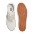 thumbnail image 3 of VANS U OLD SKOOL™ UNISEX SNEAKERS - OFF WHITE - Oversized Lace Marshmallow / Men 3.5 / Women 5 / Medium, 3 of 4