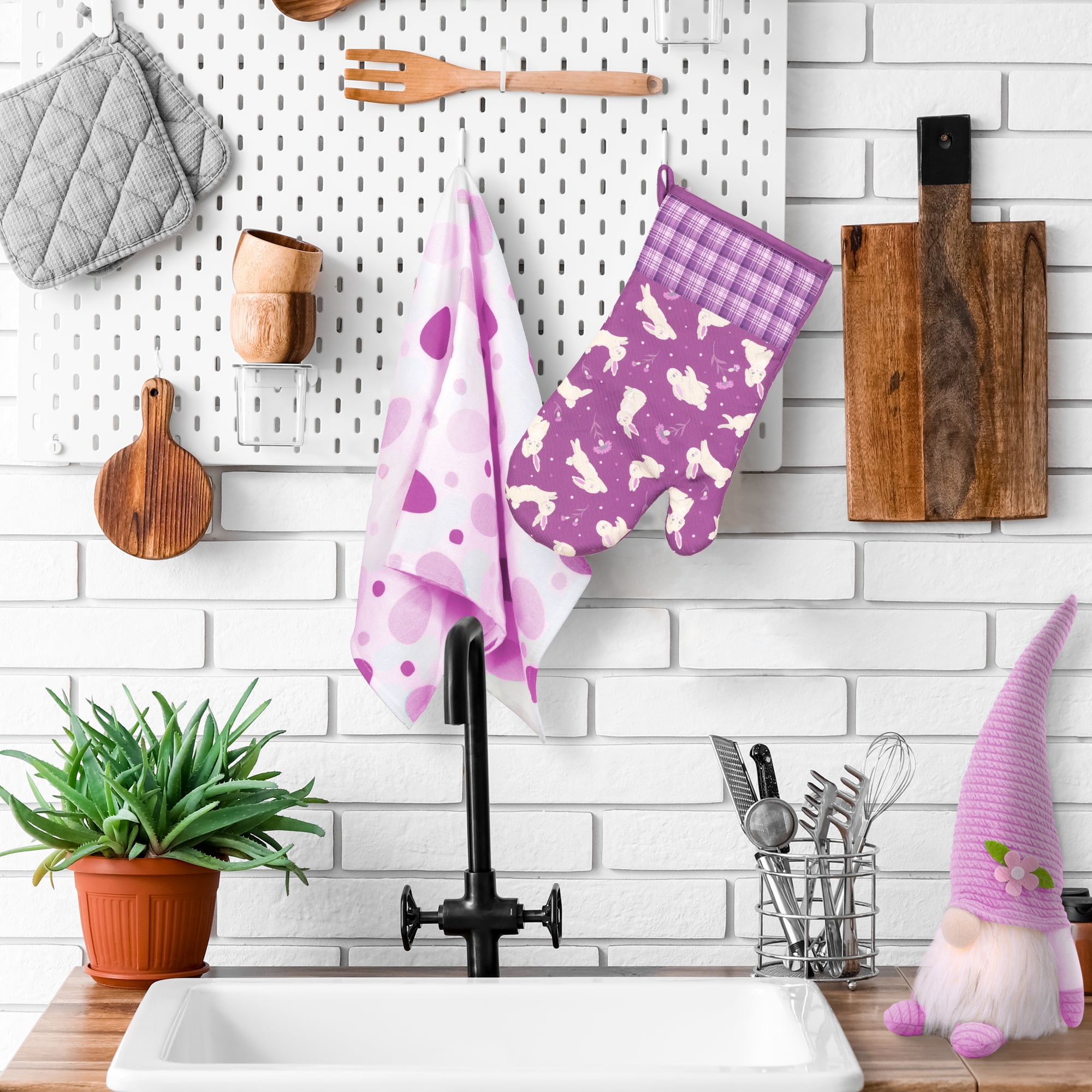 Northlight Hopping Bunnies Plaid Easter Kitchen Oven Mitts - 13.75" - Purple - Set of 2