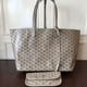 thumbnail image 1 of Bolsa de compras de un solo lado, bolsa de mano, bolsa con diseño de dientes de perro, bolsa de hombro portátil, grande, mediana, para viajes de gran capacidad, 1 of 6
