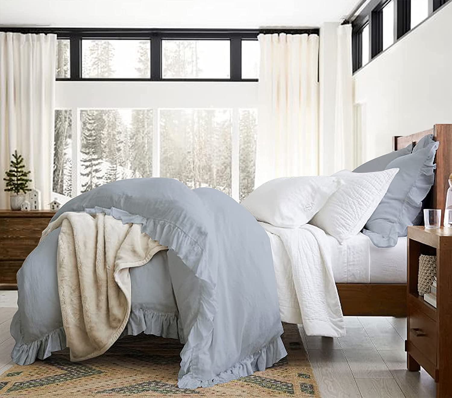 Delara Organic Cotton Duvet Set, 300 Thread Count, GOTS Certified, 3-Piece Ruffled Duvet cover with 2 Shams