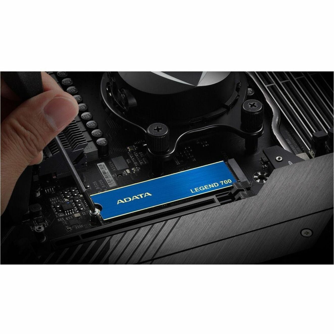 A-DATA Technology ALEG-700-1TCS LEGEND 700 PCIe Gen3 x4 M.2 2280 SSD with Heatsink 1TB 読取 2000MB/ s / 書込 1600MB/ s 3年保証 ADATA LEGEND 700 1TB DYSK SSD M.2 PCIe NVMe - Bit Computer