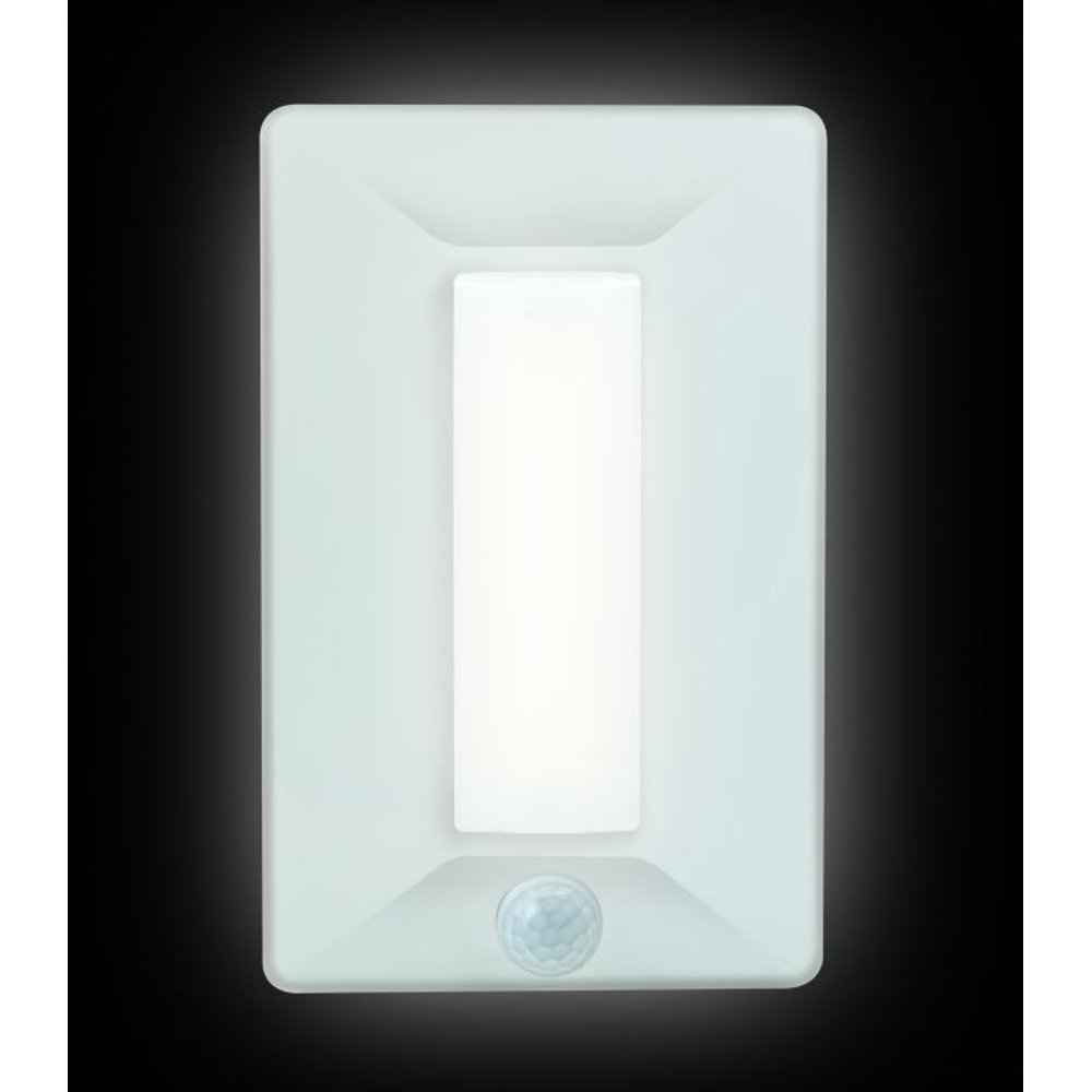 GE Enbrighten LED PlugIn Motion Sensing Light, 25387