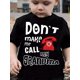 thumbnail image 1 of Camiseta de algodón con estampado "Don't Make Me Call My Grandma" para niño. Manga corta, cuello redondo, lavable a máquina. Camiseta informal para niño y niña., 1 of 5