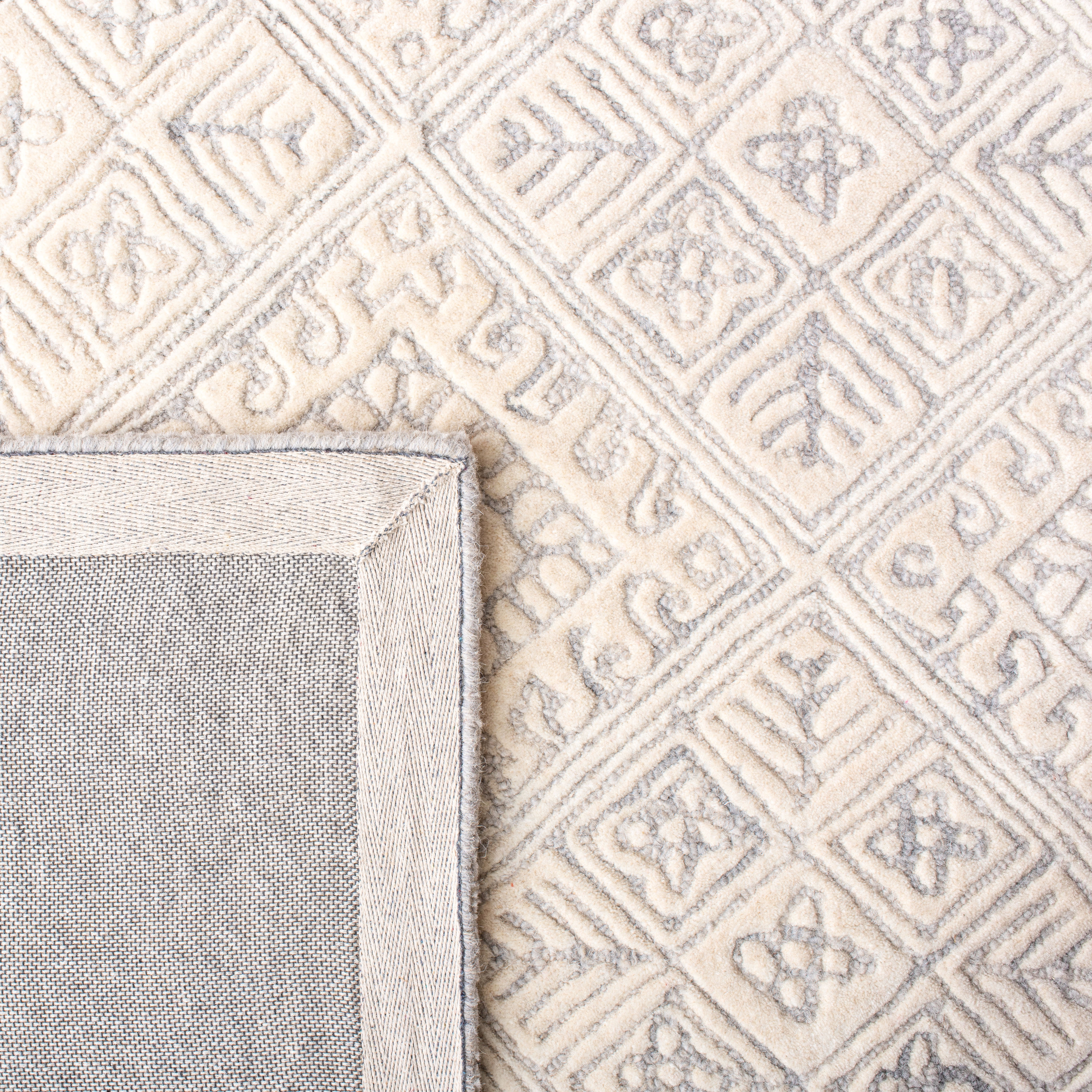 SAFAVIEH Glamour Drummond Geometric Wool Area Rug, Grey/Ivory, 6' x 6' Round