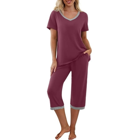 

Women s Lounge Pajamas Sets Short Sleeve Top with Capri Pant Casual Fun Prints Sleepwear Pjs Loungewear Sets
