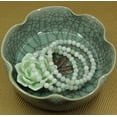 thumbnail image 4 of Angelstones Bracelet Extensible Unisexe en Perles Rondes de 6 mm en Jade Vert Naturel et Blanc 7 Pouces, 4 of 5