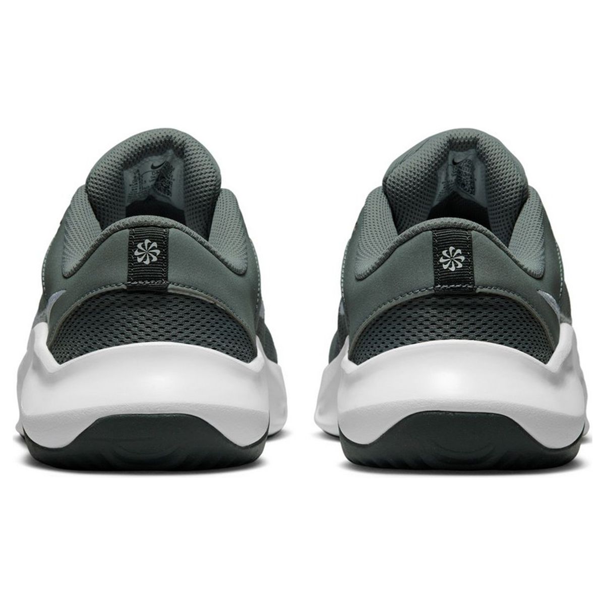 Mens Nike Legend Essential 3 NN Shoe Size: 13 Smoke Grey  display picture 1