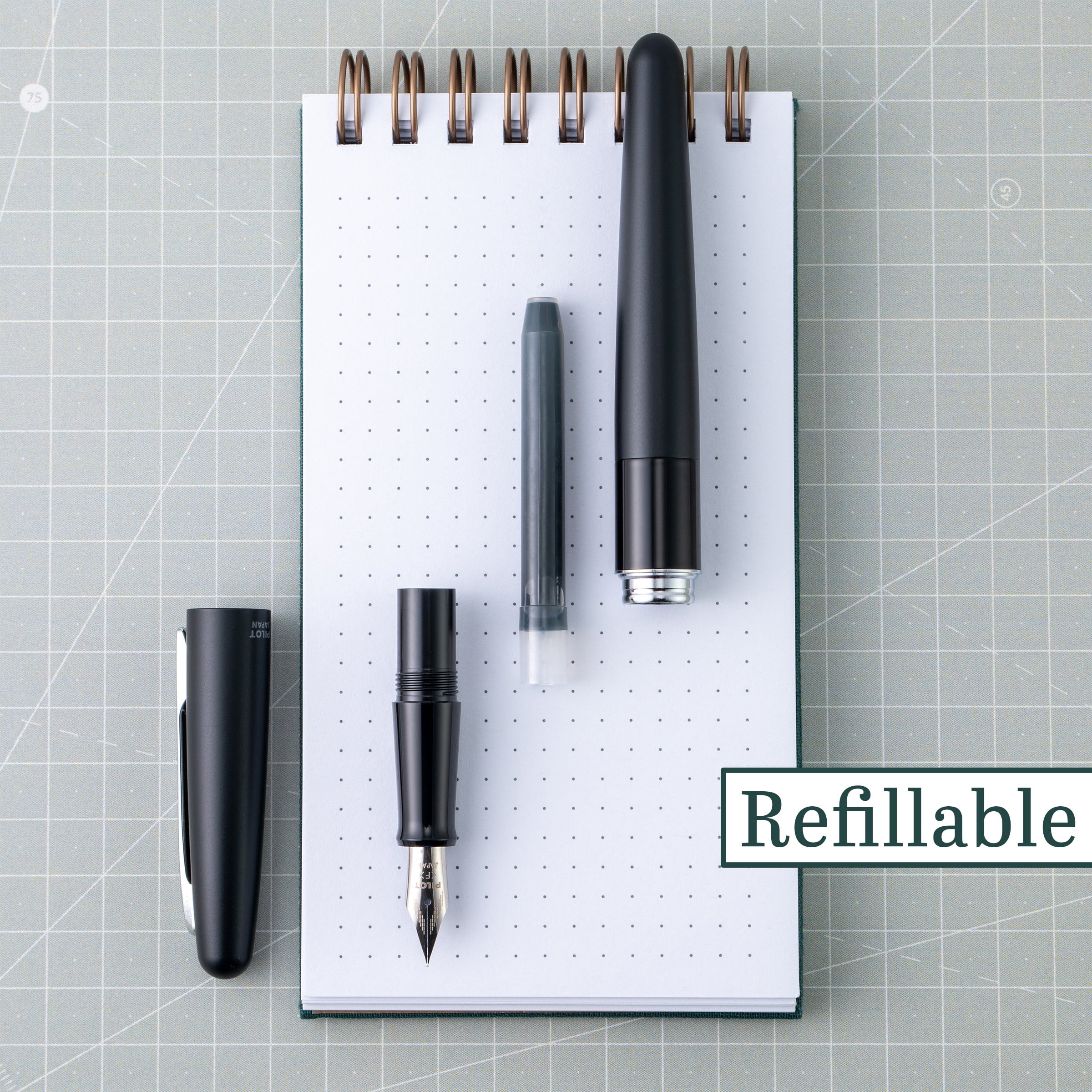 Pilot Metropolitan Fountain Pen, Black Gloss Barrel, Medium Nib, Black Ink