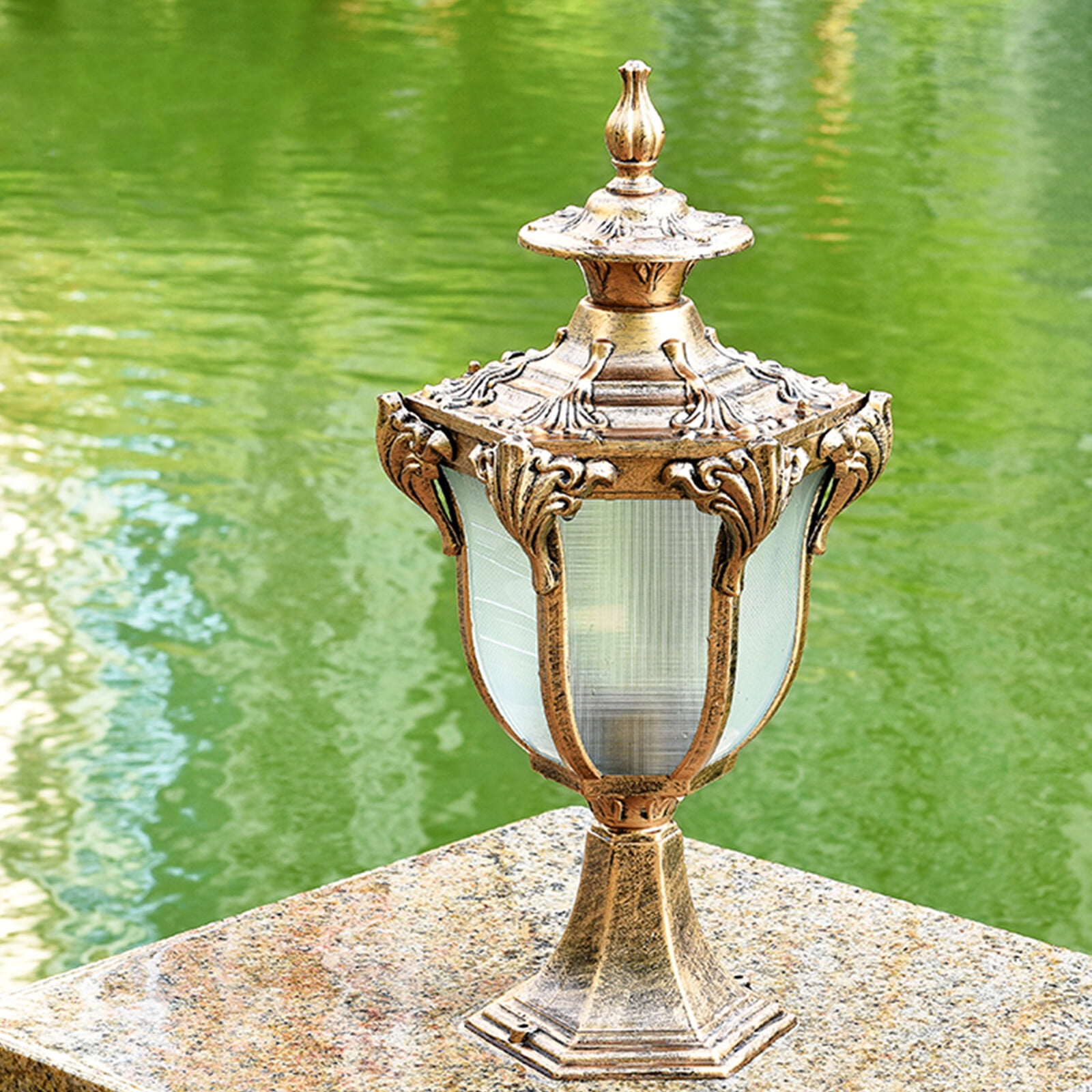 20*41cm Outdoor Post Light Lamp FixtureBronze Vintage Bronze Lantern Garden Gate Column Lamp with Stable Base