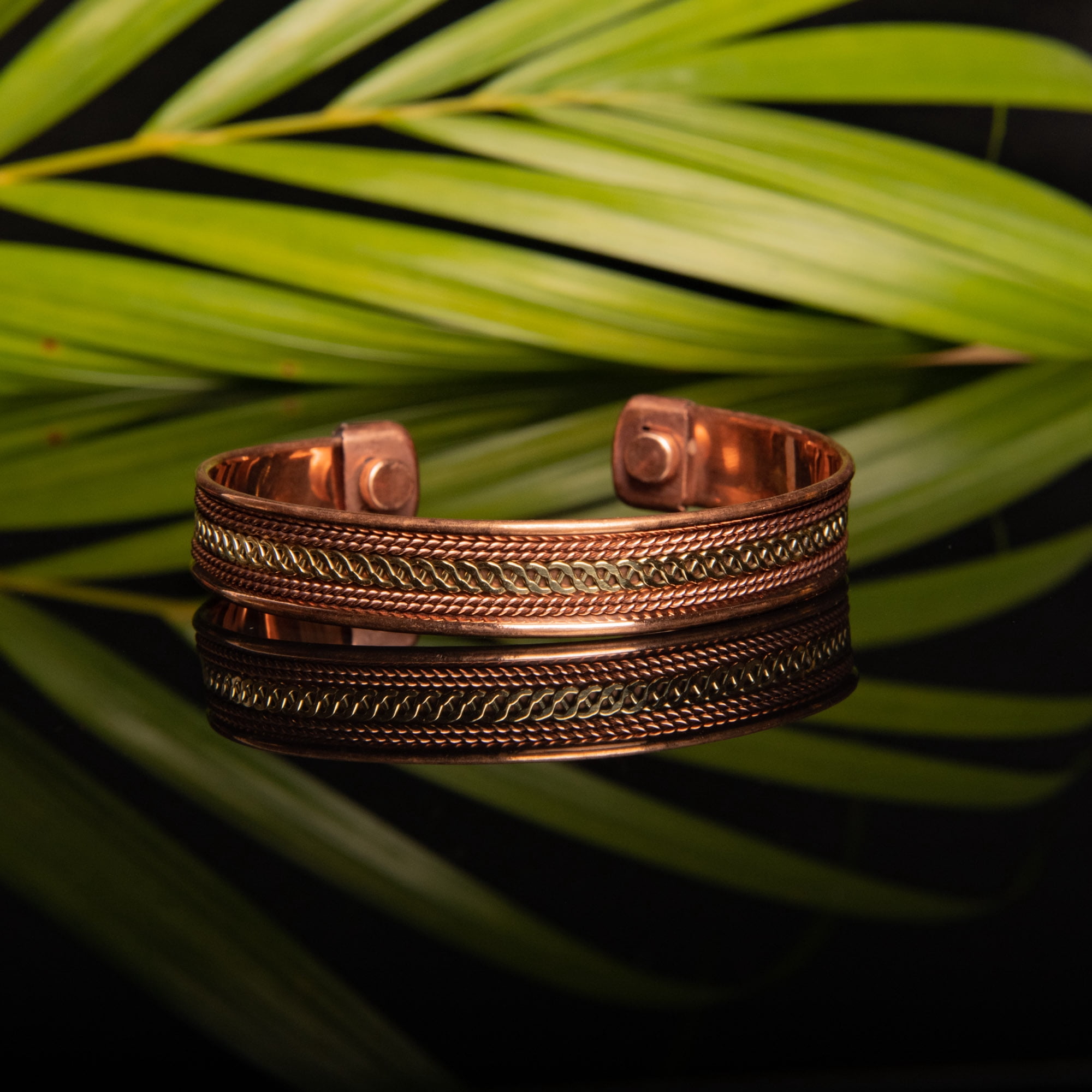 Wonder Care Pure Copper Bracelet for Gift for Women and Men Adjustable Copper Bracelet for Gift for Men Magnetic Copper Kada with 2 Magnets