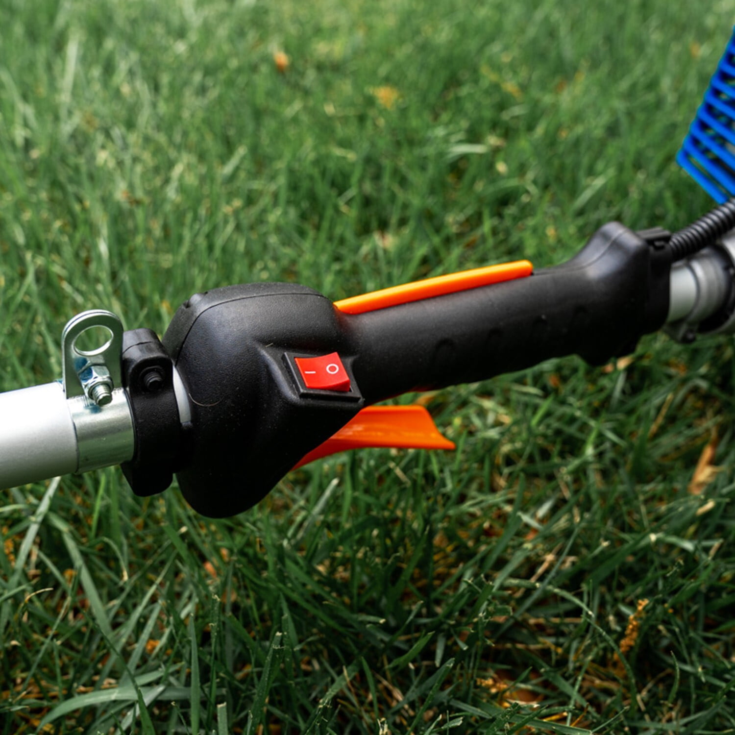 WILD BADGER POWER 26CC Weed Wacker Gas Powered, 3 in 1 String Trimmer/Edger 17'' with 10'' Brush Cutter,Rubber Handle & Shoulder Strap Included