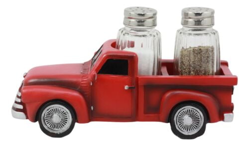 SALT /& PEPPER Shaker~~ Green Truck Transport