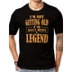 thumbnail image 2 of Camiseta de cuello redondo con estampado "Me estoy convirtiendo en leyenda" para hombre, camiseta informal de manga corta, ideal para salidas de verano. Para adultos, hombres, mujeres, adolescentes, j, 2 of 6