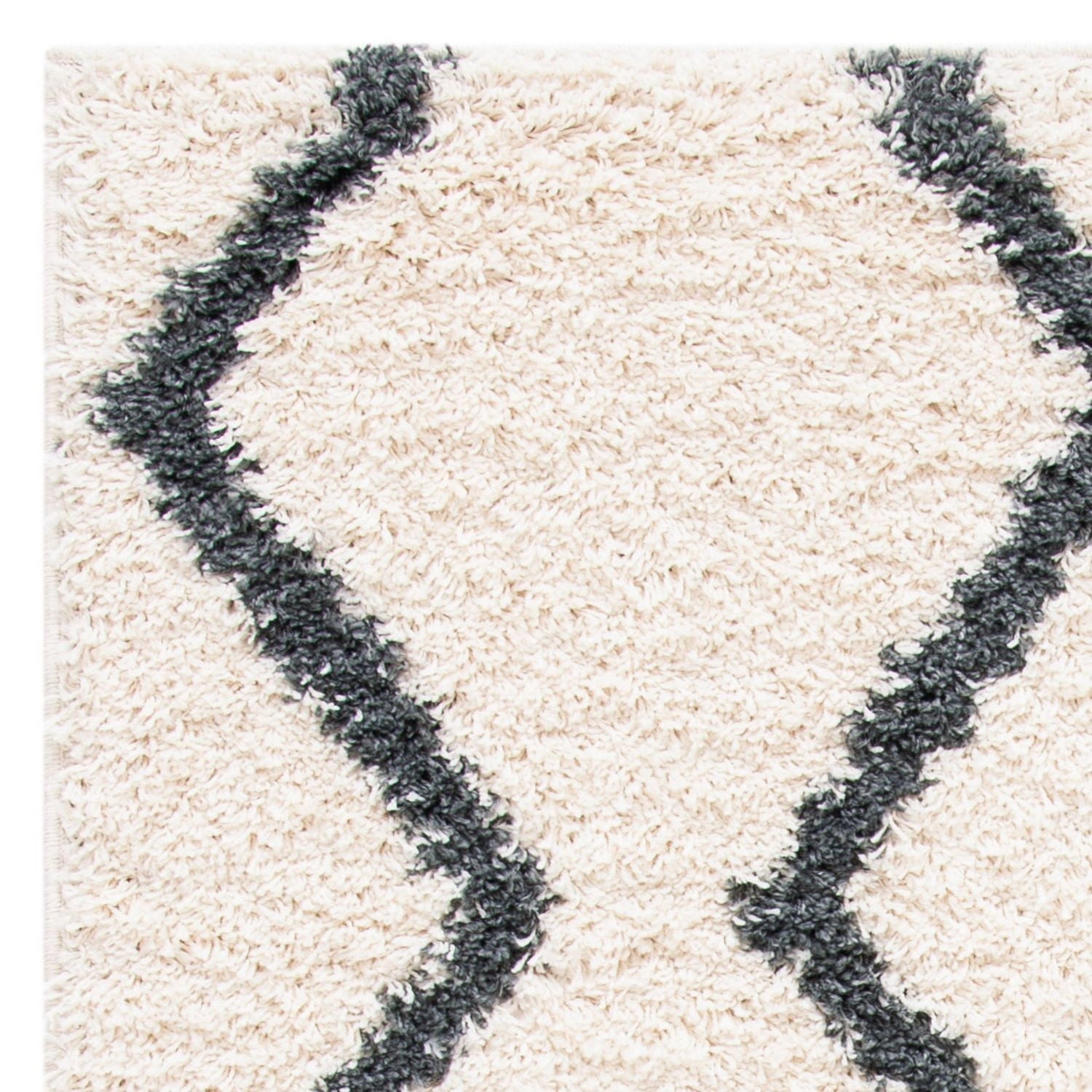 Safavieh Venus Carleen Chevron Shag Area Rug