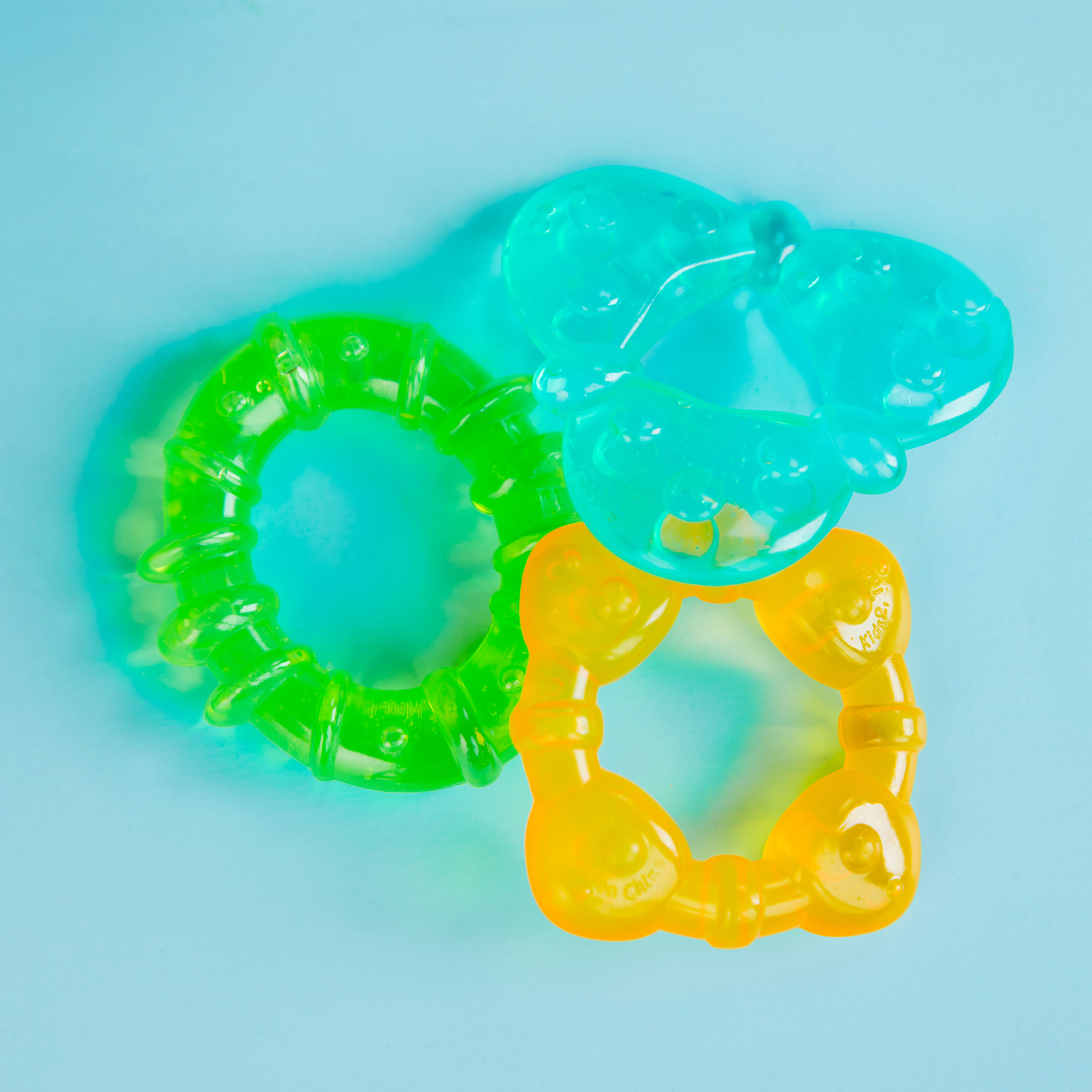 Bright Starts Chill & Teethe Water-filled BPA-free Baby Teething Toy, Ages 3 Months+ - image 3 of 11