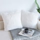thumbnail image 5 of Fundas de cojines NorDeco HOME Luxury de piel sintética de 50 x 50 cm, color blanco, 5 of 6