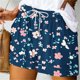 thumbnail image 4 of Mujeres Pantalones Cortos con Bolsillos Impresos Detalle Vendaje, Casual Y Suelto Ajuste Pantalones Cortos de las Mujeres para el Verano, 4 of 5