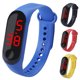 thumbnail image 5 of Gwong Electrónica Reloj de pulsera A prueba de agua 12 horas Pantalla TPE Auto Apagado Digital Reloj para niños, 5 of 6
