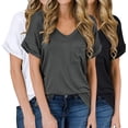 thumbnail image 4 of Paquete de 3 camisas de manga corta con cuello en V para mujer…, 4 of 5