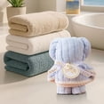 thumbnail image 1 of Bonitas toallas de baño con forma de oso. Regalos., 1 of 6