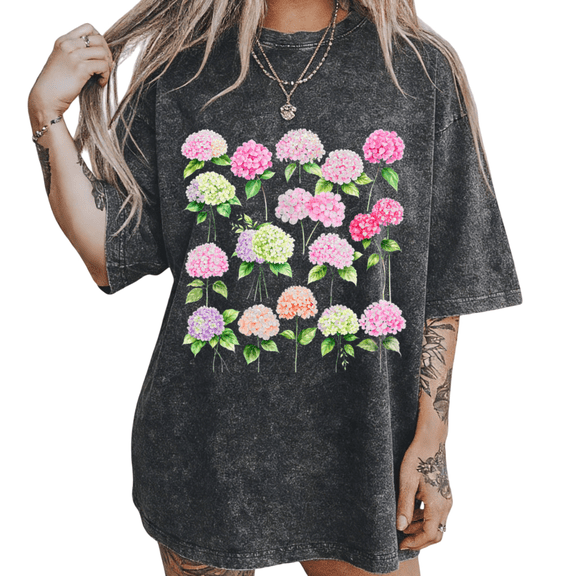 UNISHE Women's Black Pastel Hydrangea Floral Vintage Washed T-Shirt Short Sleeve Crew Neck Top