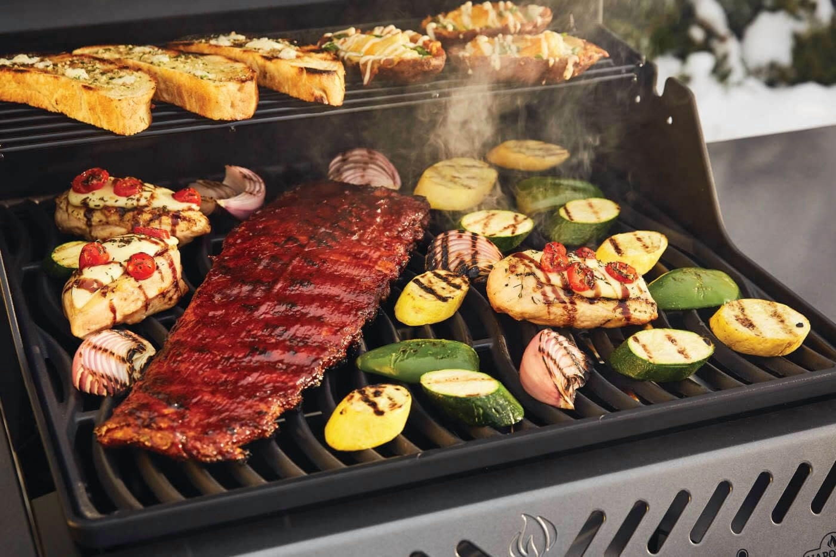 Napoleon Freestyle 365 Natural Gas Outdoor Grill, Graphite Grey  3-Burner BBQ with Stainless Steel Cooking Grates
